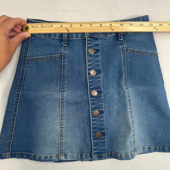 American Rag Button Down Jean Denim Mini Skirt Womens Size 1 - Picture 5 of 7
